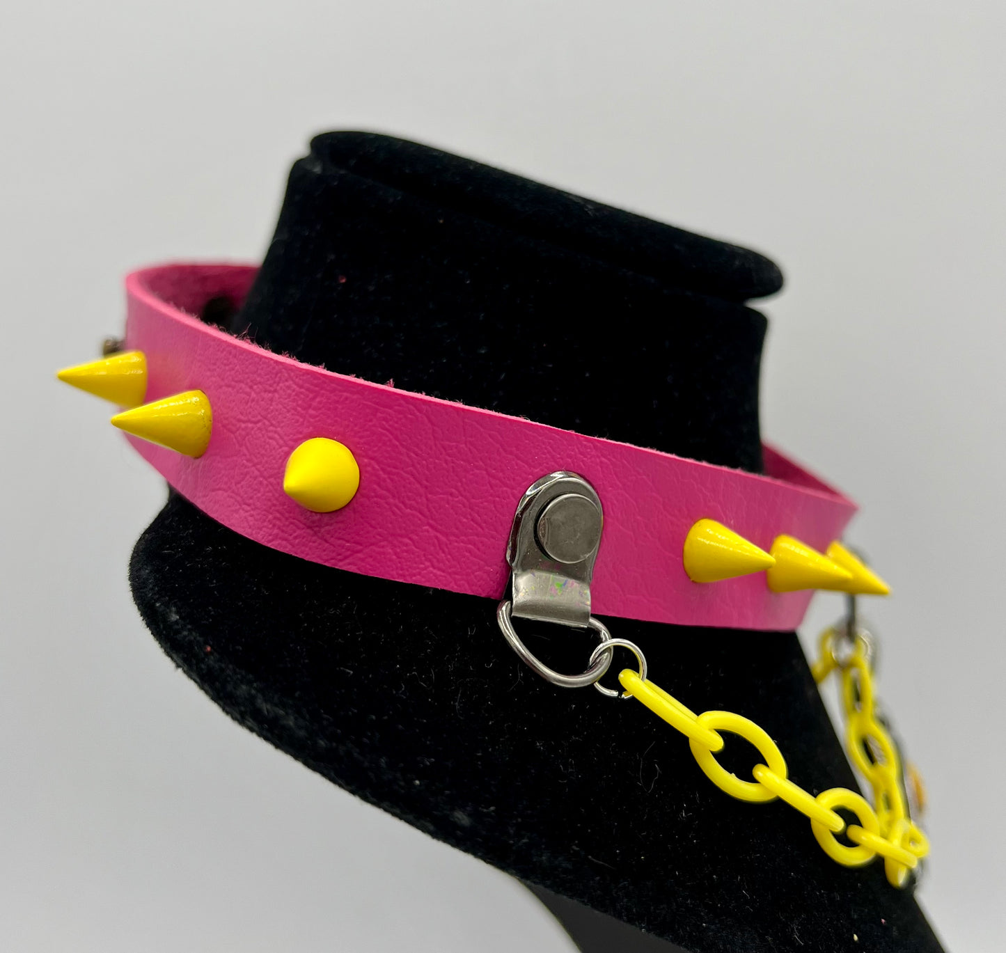 Yellow Daemon Eye On A Hot Pink Choker With Yellow Spikes And Chain